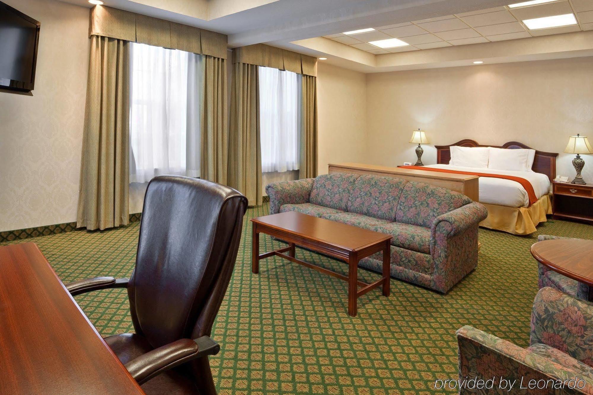 Comfort Inn & Suites Allen Park/Dearborn Szoba fotó
